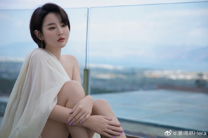 小姐 封面